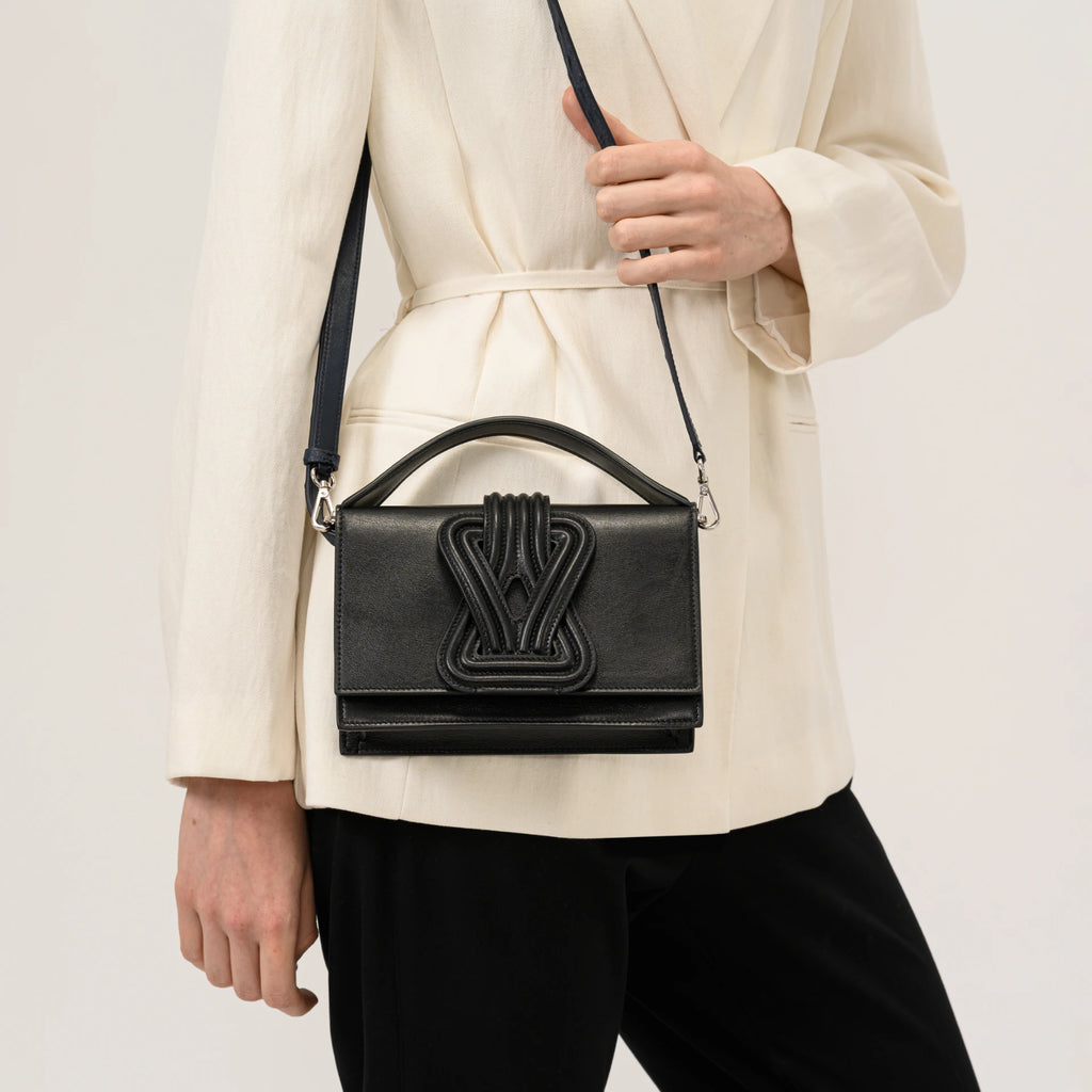 FÓDHLA SATCHEL Black