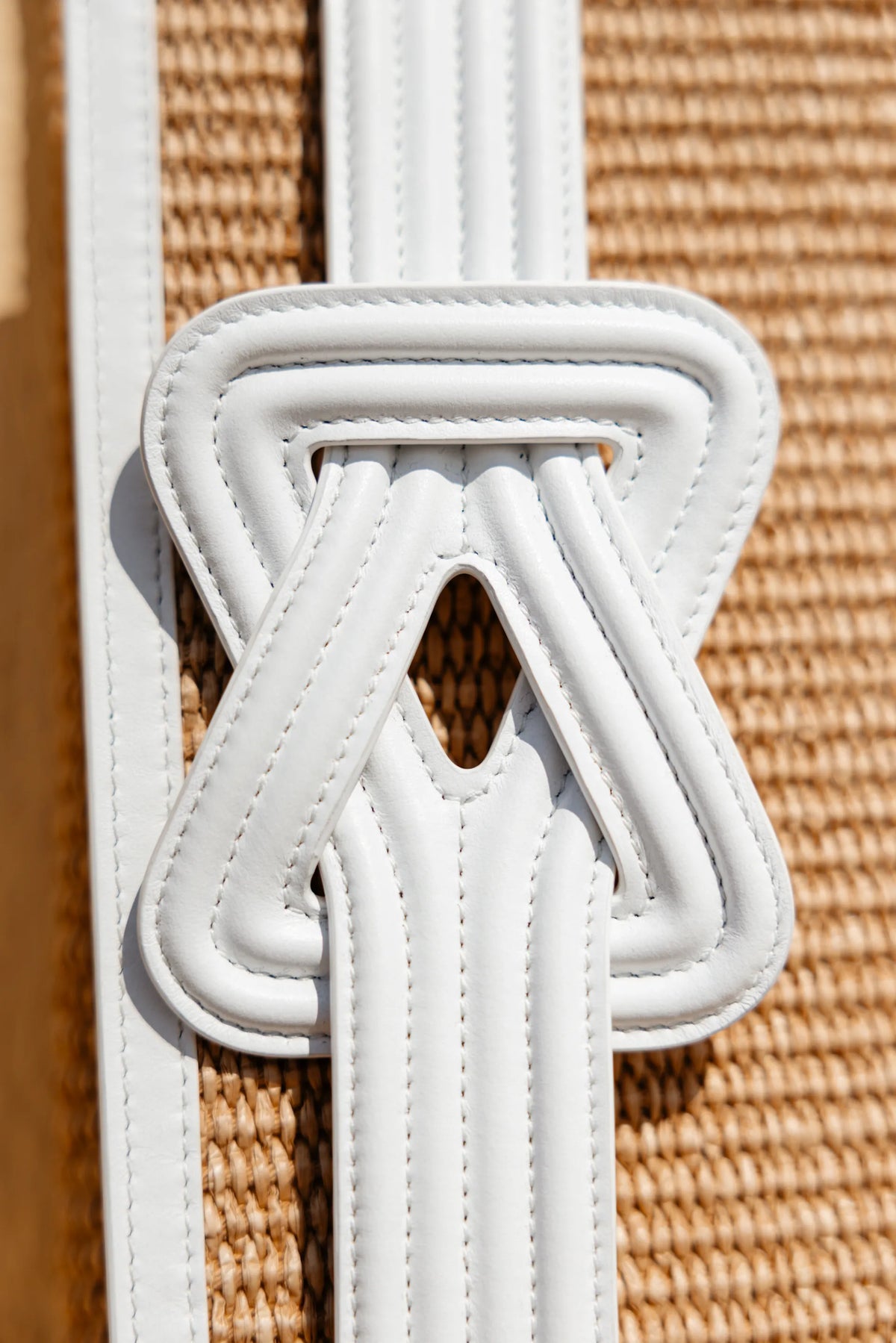 ÉRIU raffia detail